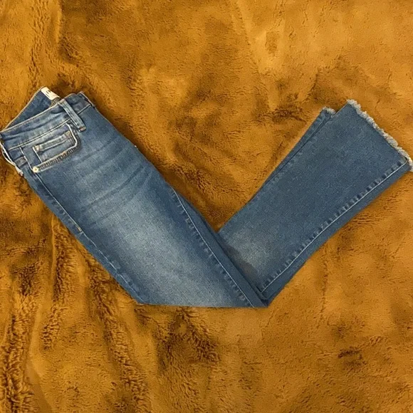 Free People high rise cropped jeans - Picture 7 of 8